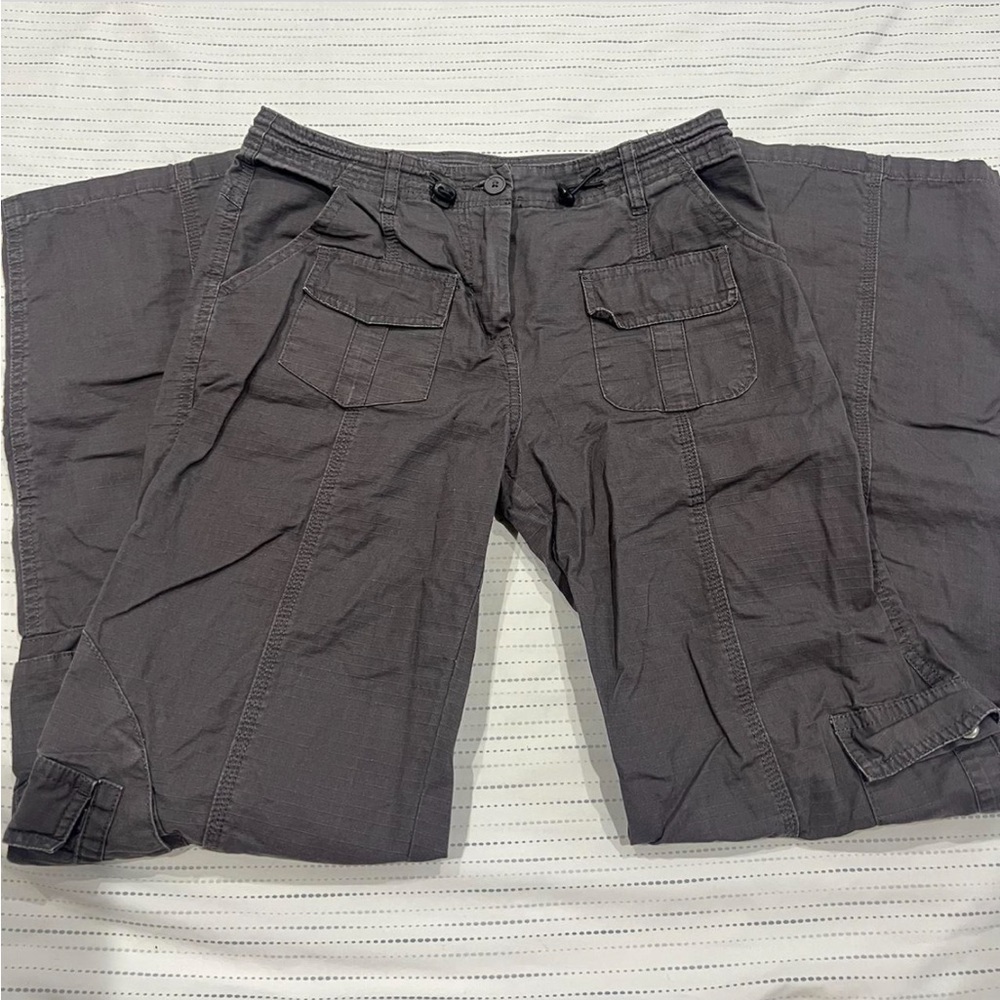 Brandy Melville Gray Cargo Pants